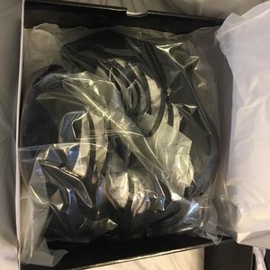 BLK STRAPPY CLSD TOE PLTFORM